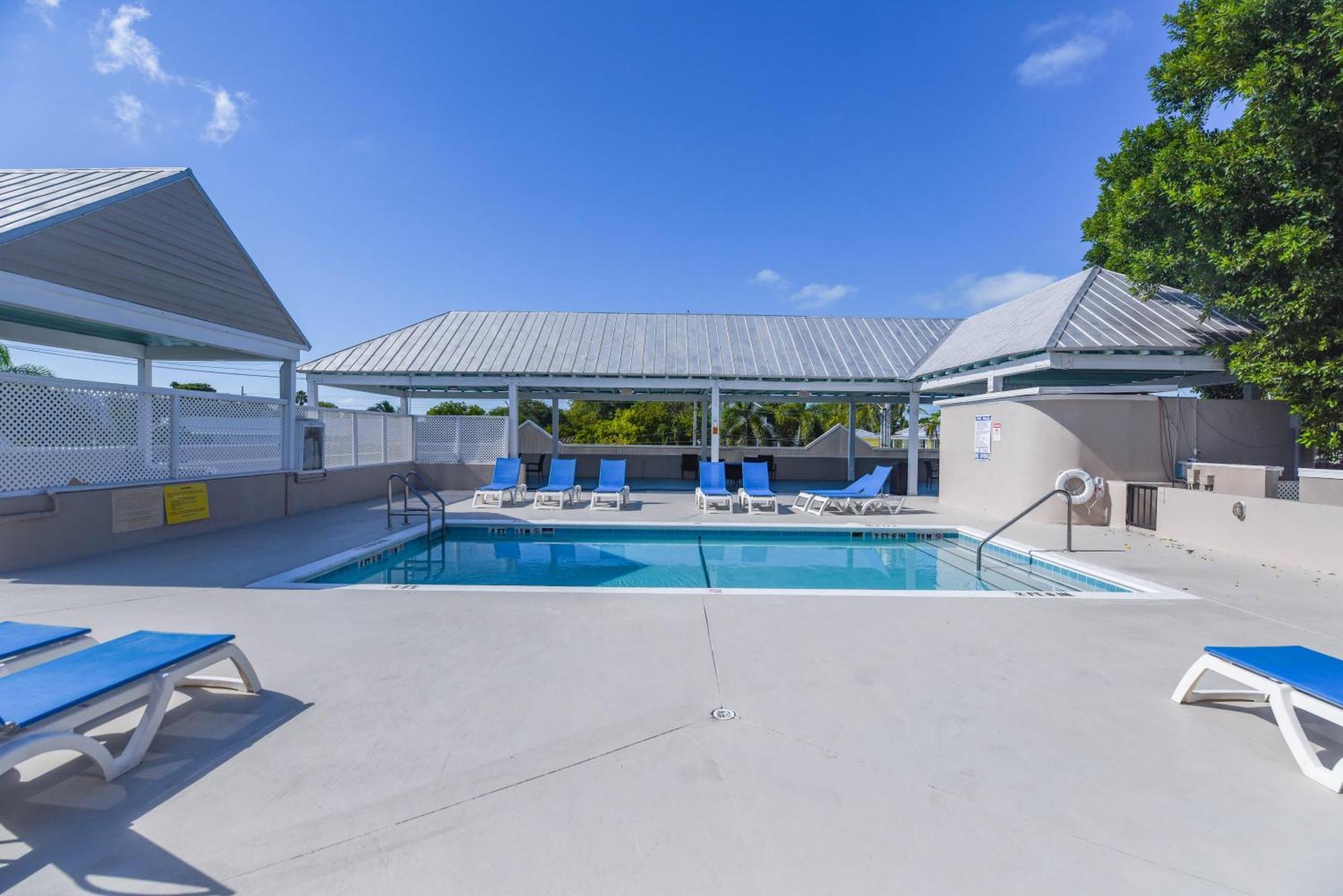 Casa Key West-pool & Free Parking Сasa de vacaciones